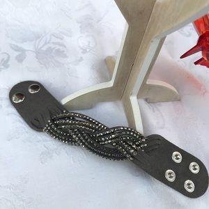 4/$20 jewelry SALE! Wrap bracelet